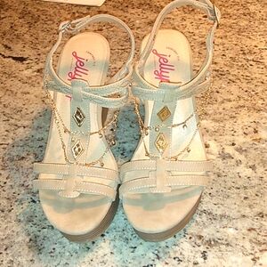 Size 8 Womens Wedged Heels, Gold linning, Worn ONCE.